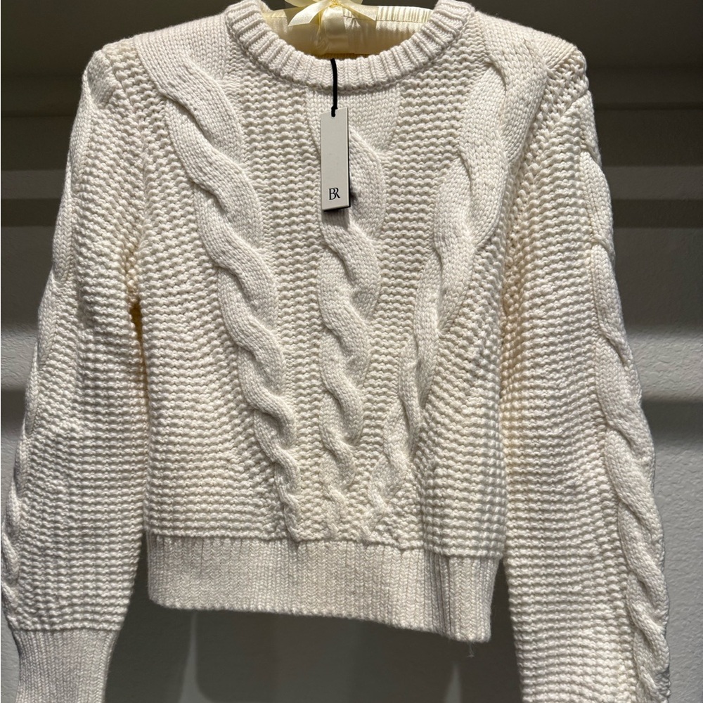 Banana Republic Elegant White Cable Knit Sweater